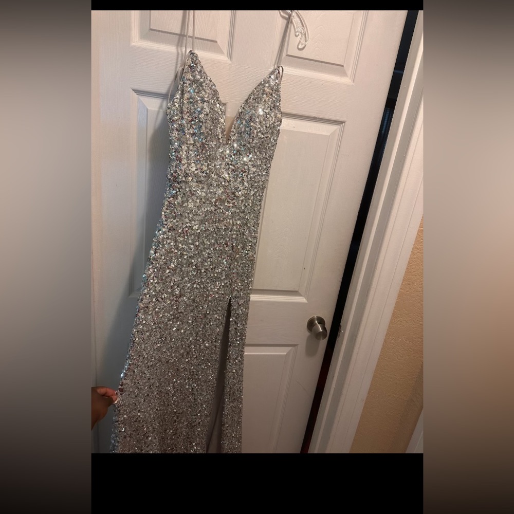 Prom Dress - Picture 3 of 5
